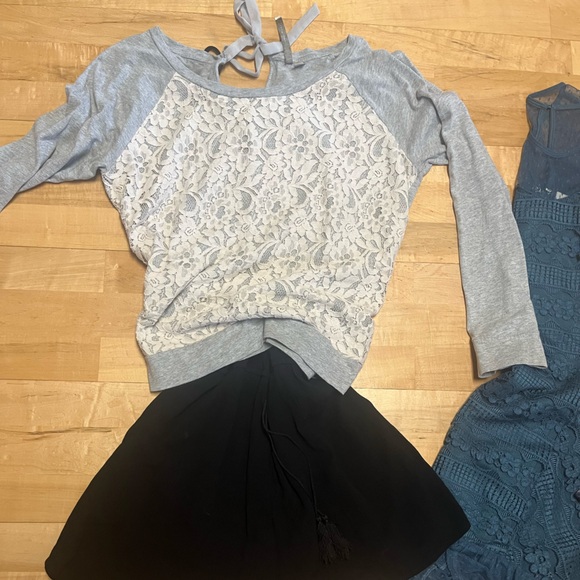 Curated Bundle - Picture 11 of 16